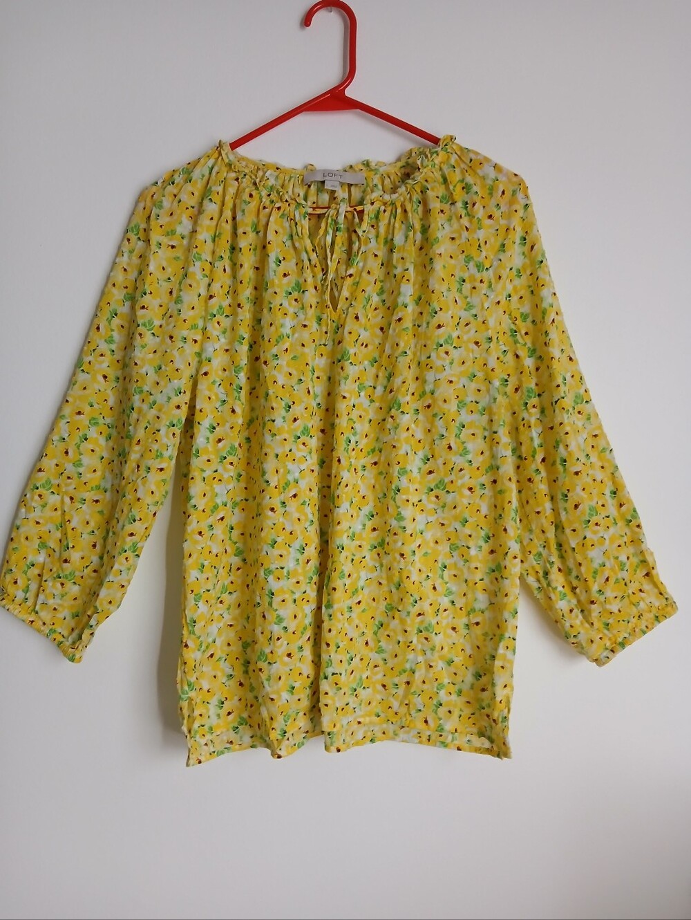 Loft Blouse Size Large Yellow Floral Tie Neck
